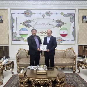 International Affairs Hosts Uzbek Professors